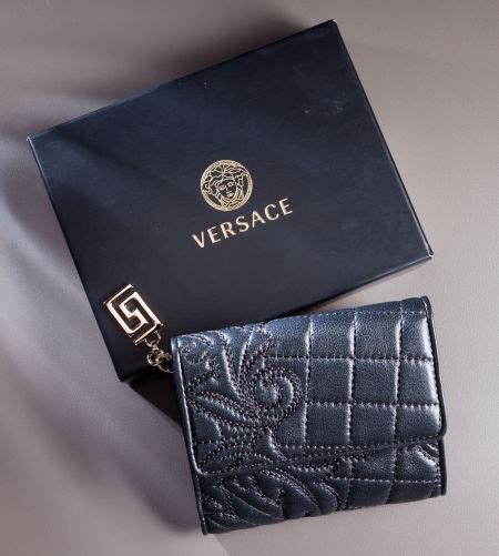 libro vanitas versace|versace vanitas wallet.